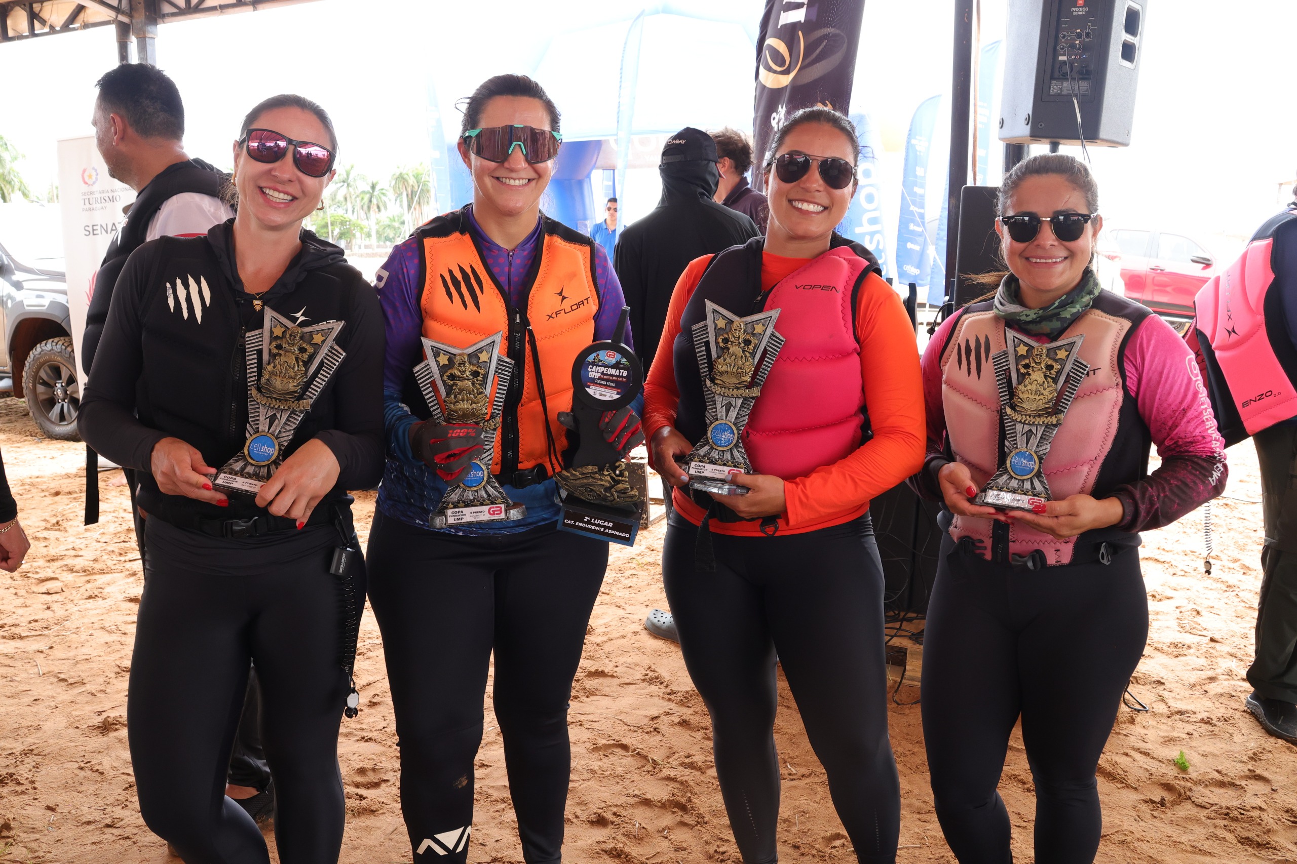 Campeonato de moto y jet ski congregó a más de 200 participantes en Hernandarias