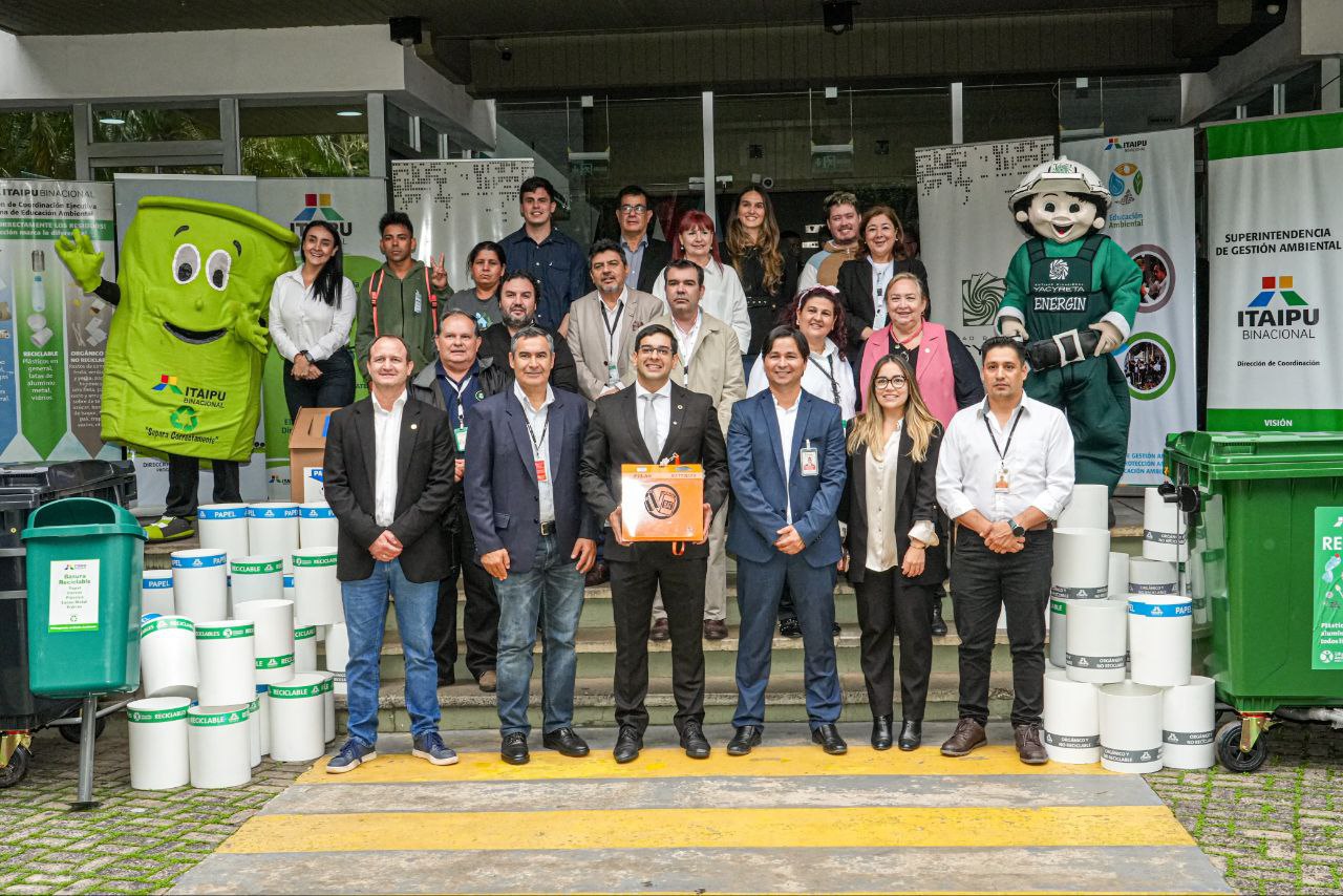 ITAIPU y Yacyretá colaboran para fortalecer el reciclaje y la gestión ambiental