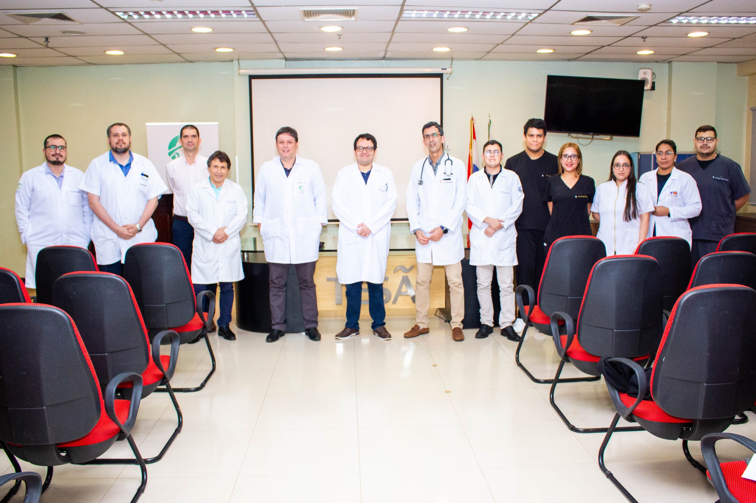 Tesãi e ITAIPU promueven formación médica sobre donación y trasplante de órganos