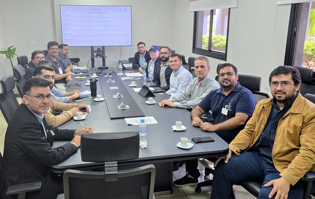 Reactivan comité técnico para impulsar la estandarización del transporte eléctrico en Paraguay, con apoyo del PTI