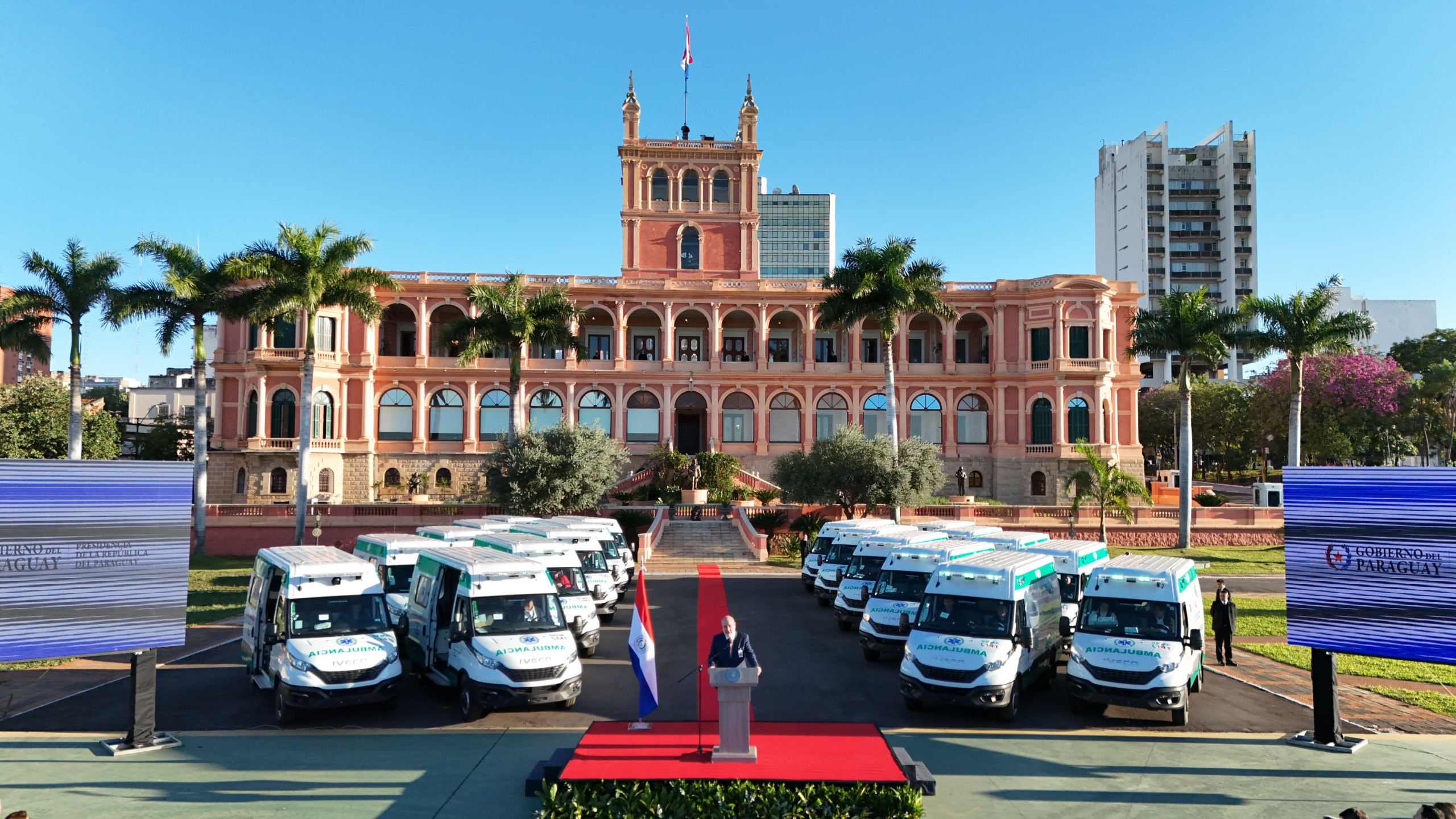 Salud Pública duplica la disponibilidad de ambulancias UTI para el SEME con apoyo de ITAIPU