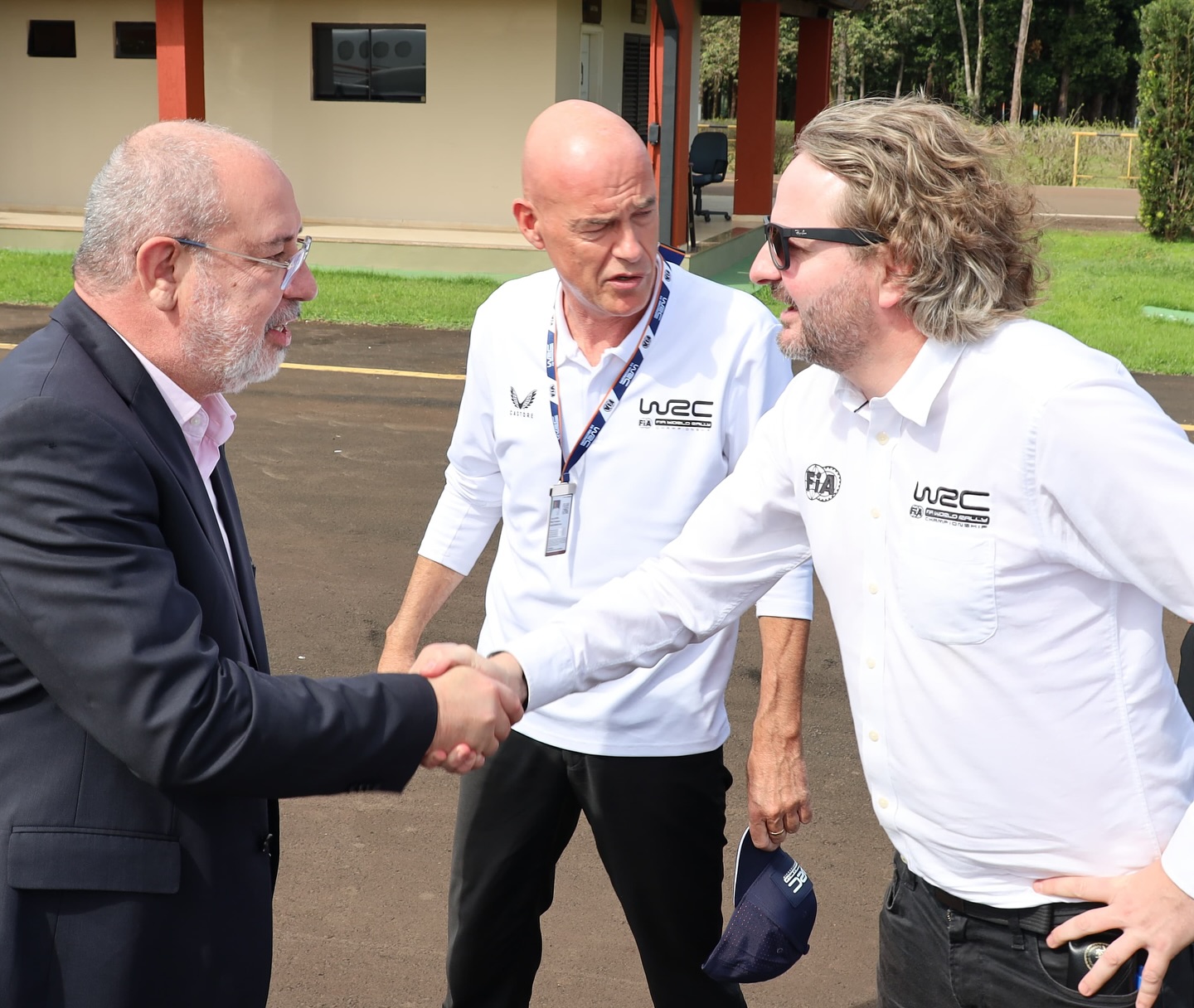 Representantes de la Federación Internacional del Automóvil visitaron la Central Hidroeléctrica ITAIPU