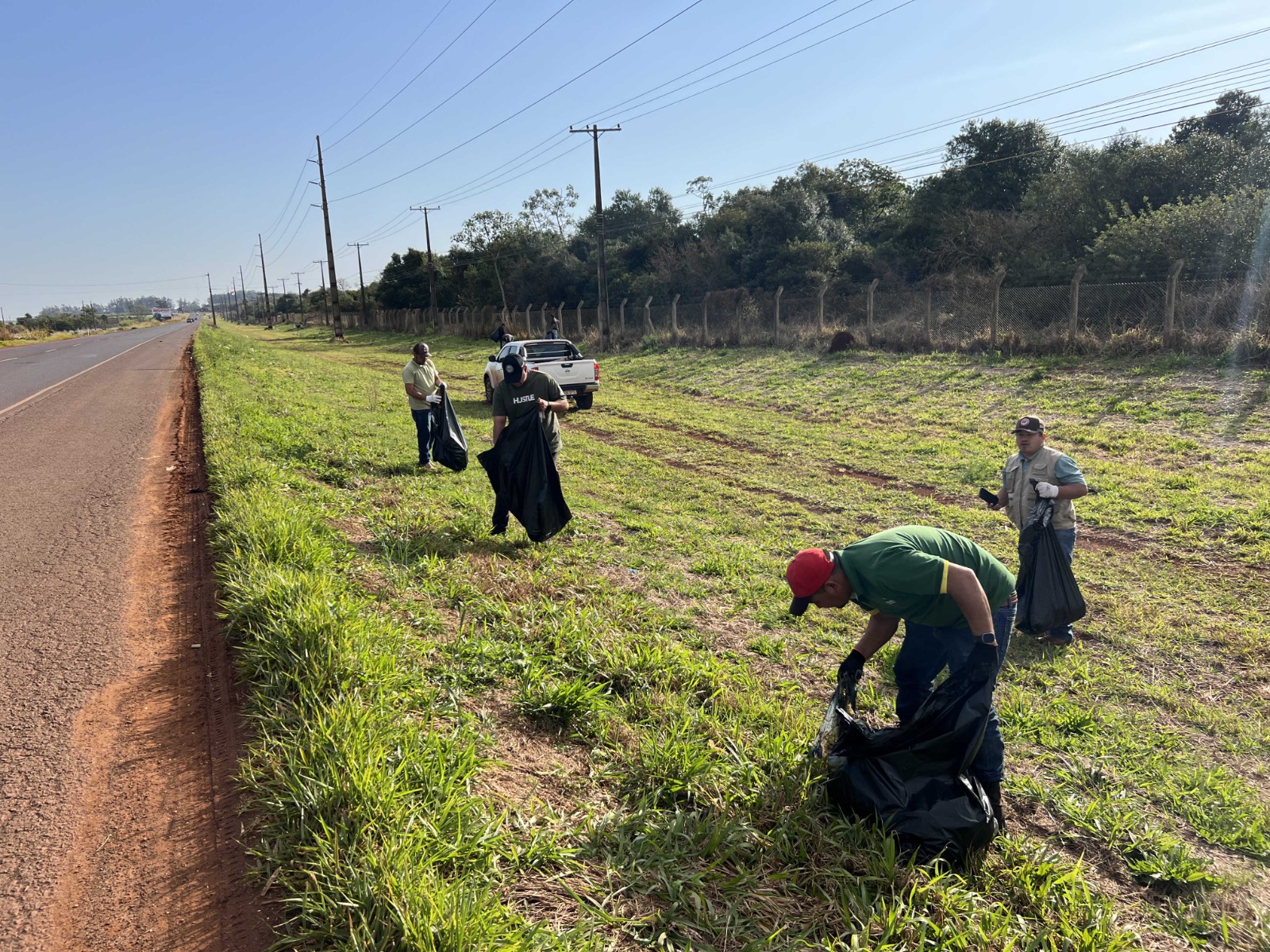 Binacional impulsó minga ambiental interinstitucional en perímetro de la Reserva Natural Tatí Yupí