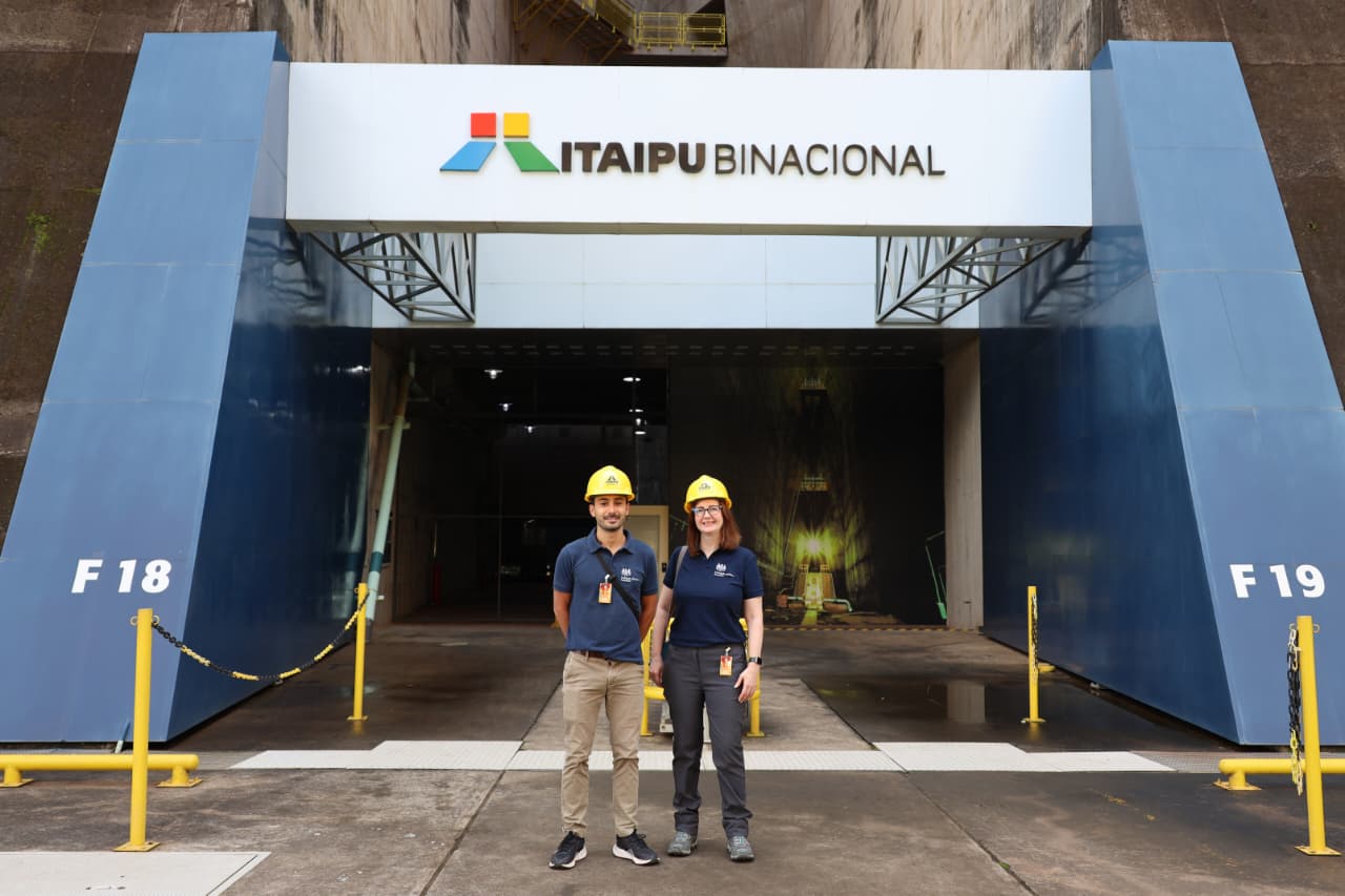 Embajadora del Reino Unido destaca la producción de energía limpia de ITAIPU