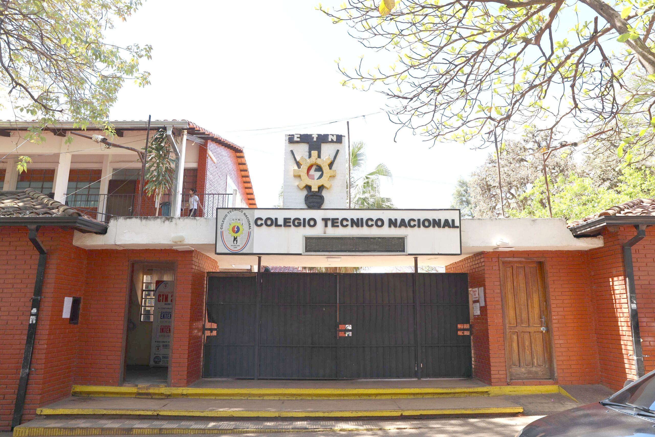 Avanza la remodelación integral del Colegio Técnico Nacional con el financiamiento de ITAIPU