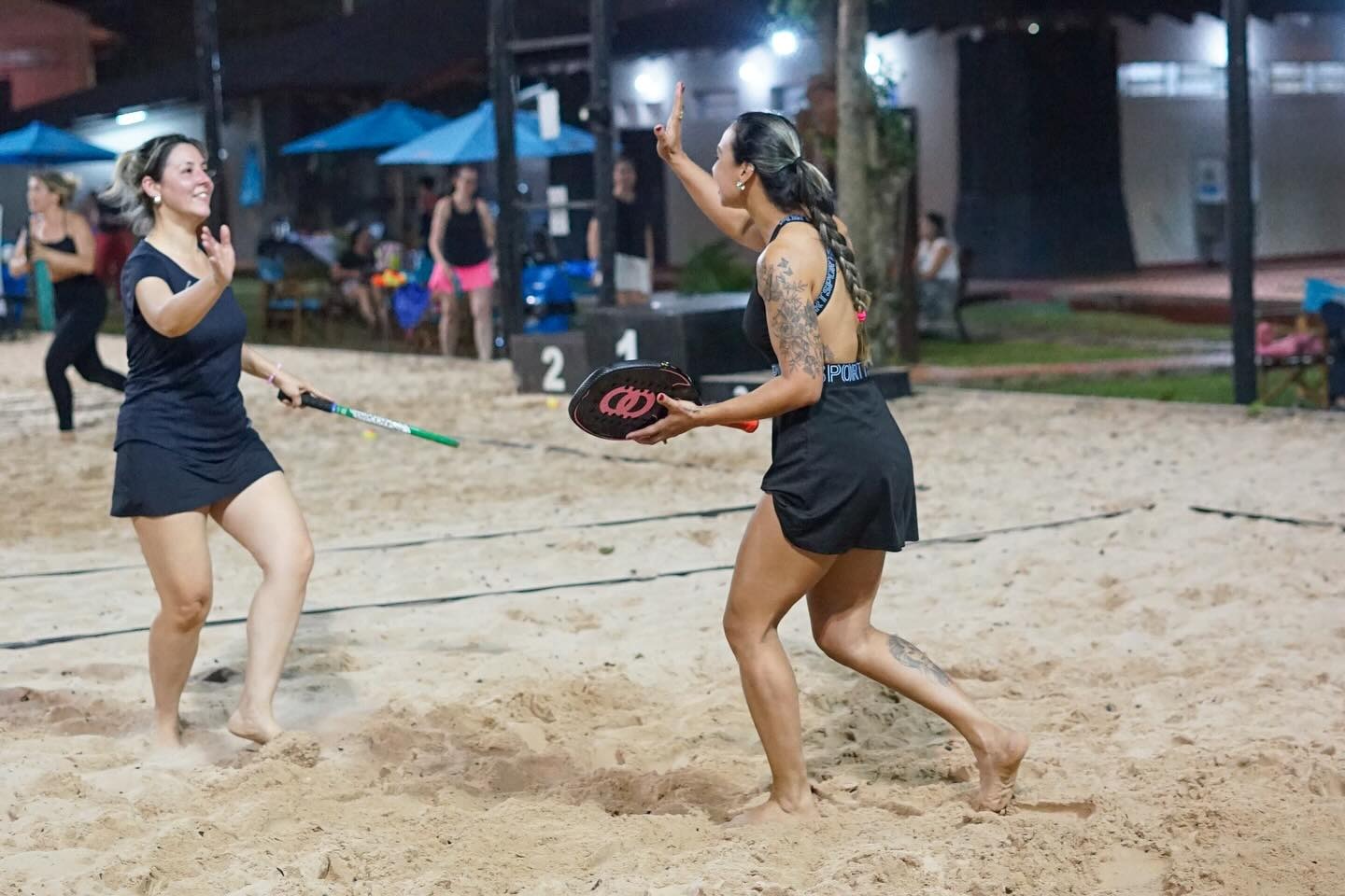 El Club Área 4 de Ciudad del Este organiza primer torneo de tenis de playa