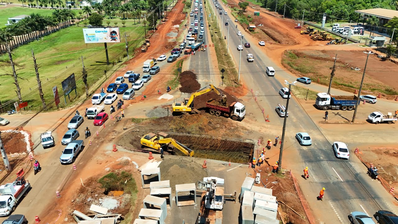 Culminó instalación de alcantarillas en el km 10 de la Ruta PY02 para construcción del viaducto financiado por ITAIPU