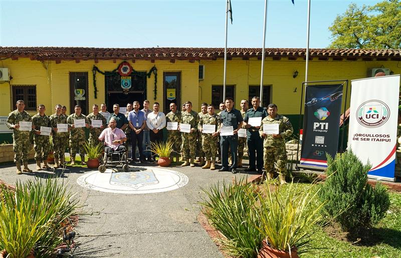 Unidades militares del Chaco culminan capacitación sobre energía fotovoltaica dictada por el PTI-PY