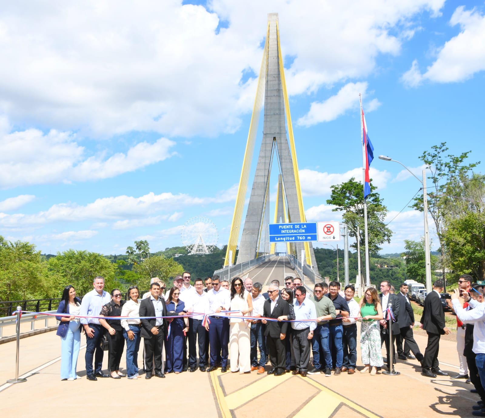 Presidente Peña habilita oficialmente el Puente de la Integración, construido con recursos de ITAIPU