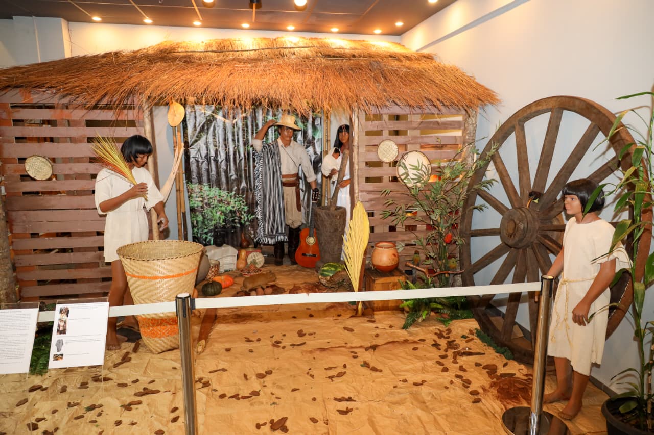 Museo de ITAIPU presenta un pesebre temático inspirado en la Kulata Jovái