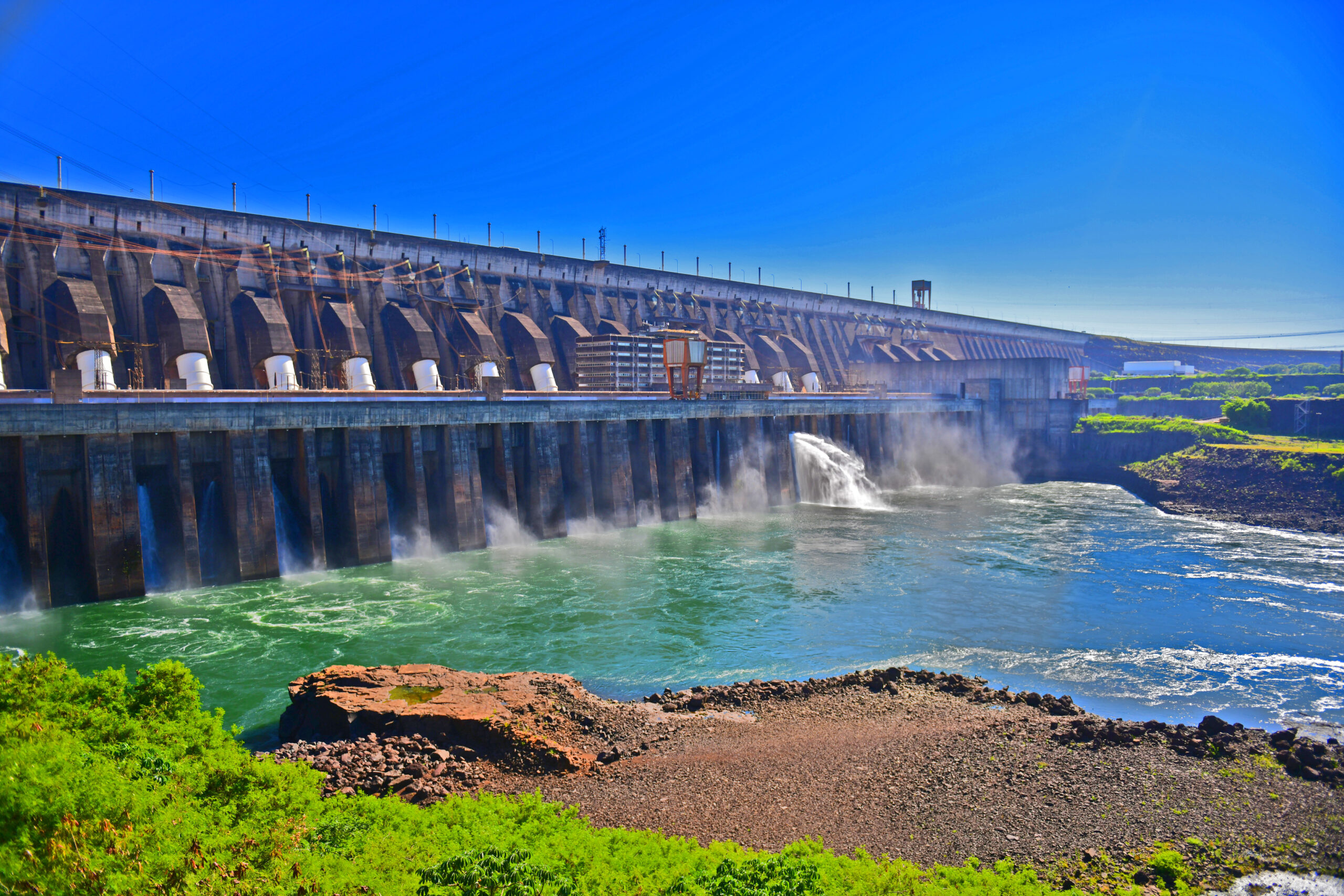 Central Hidroeléctrica ITAIPU registró una productividad récord en el año 2025