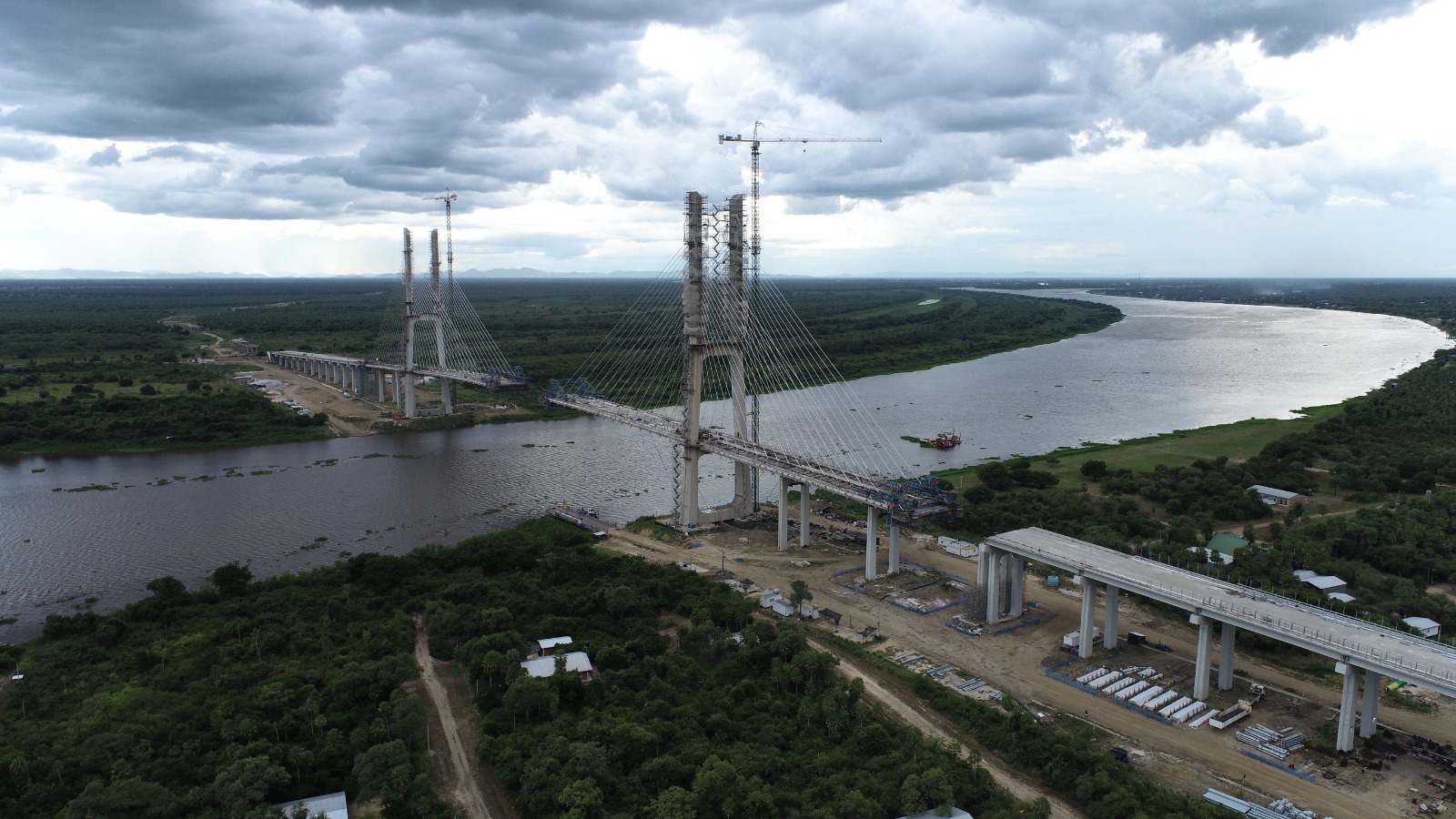 Para junio próximo se estima la unión física del Puente de la Bioceánica financiado por ITAIPU