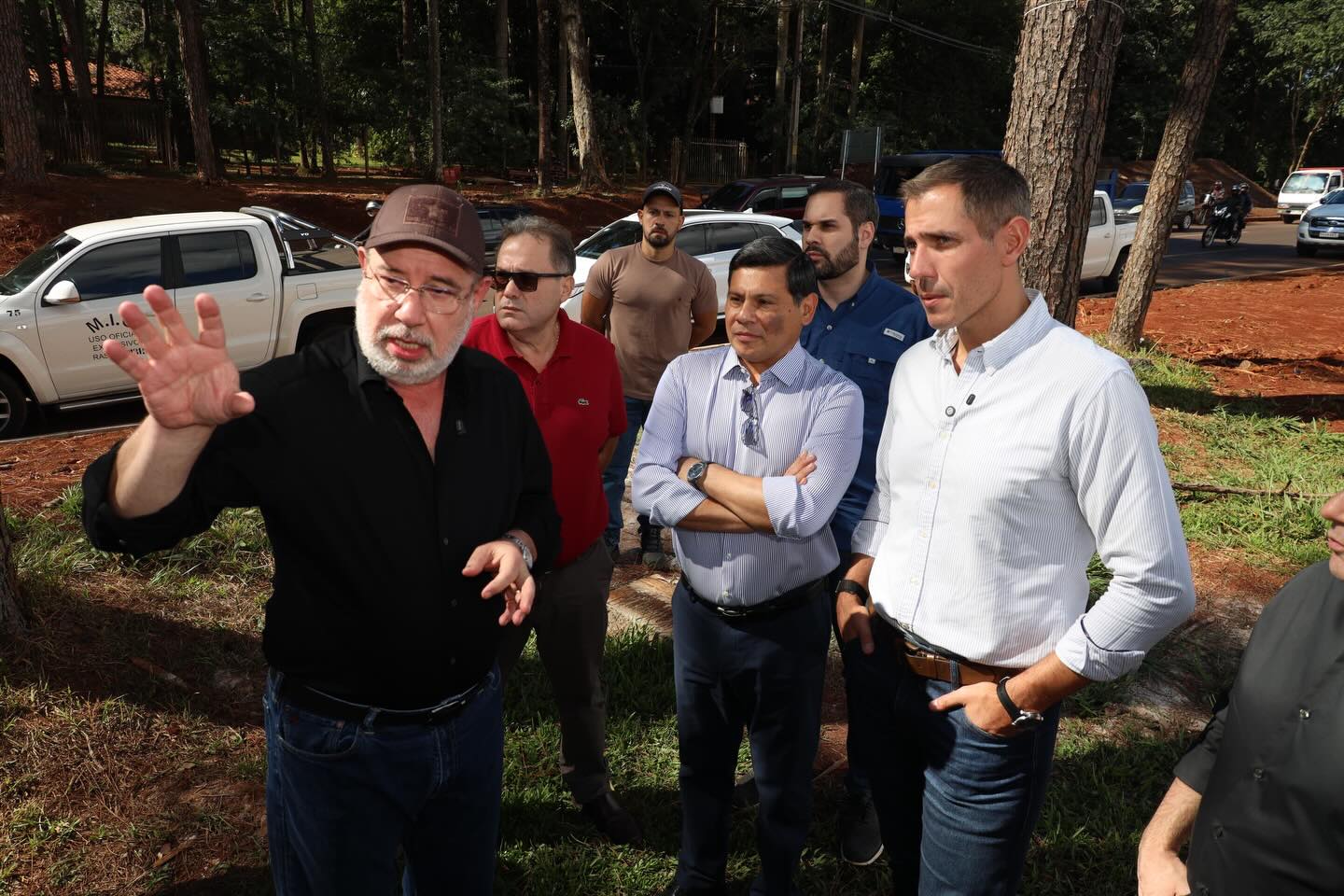 Ministro de Industria y director de ITAIPU verificaron obras del viaducto del Km 10 de Ciudad del Este