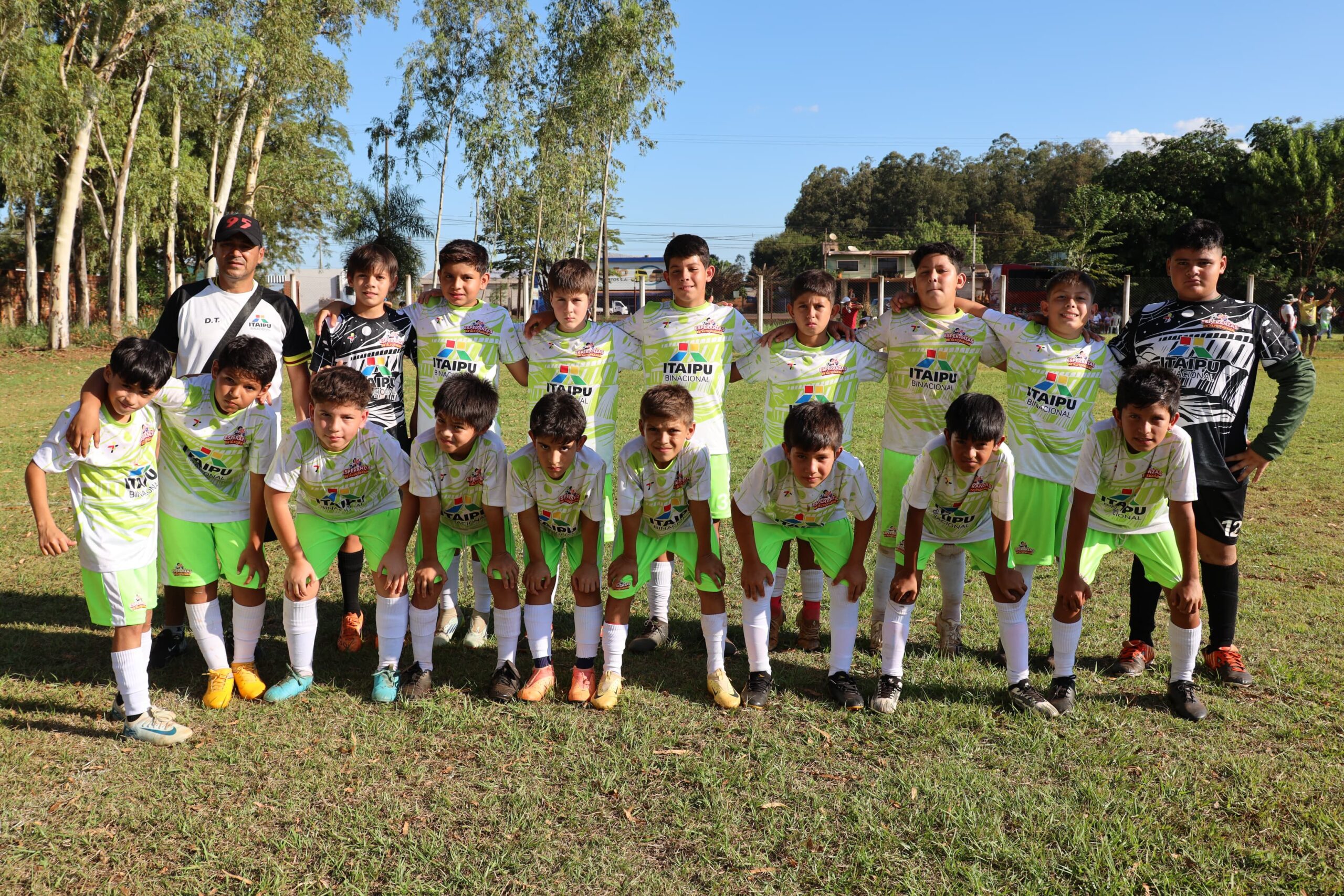 Mañana se define la fase de grupos del torneo Esperanzas de Alto Paraná, organizado por ITAIPU