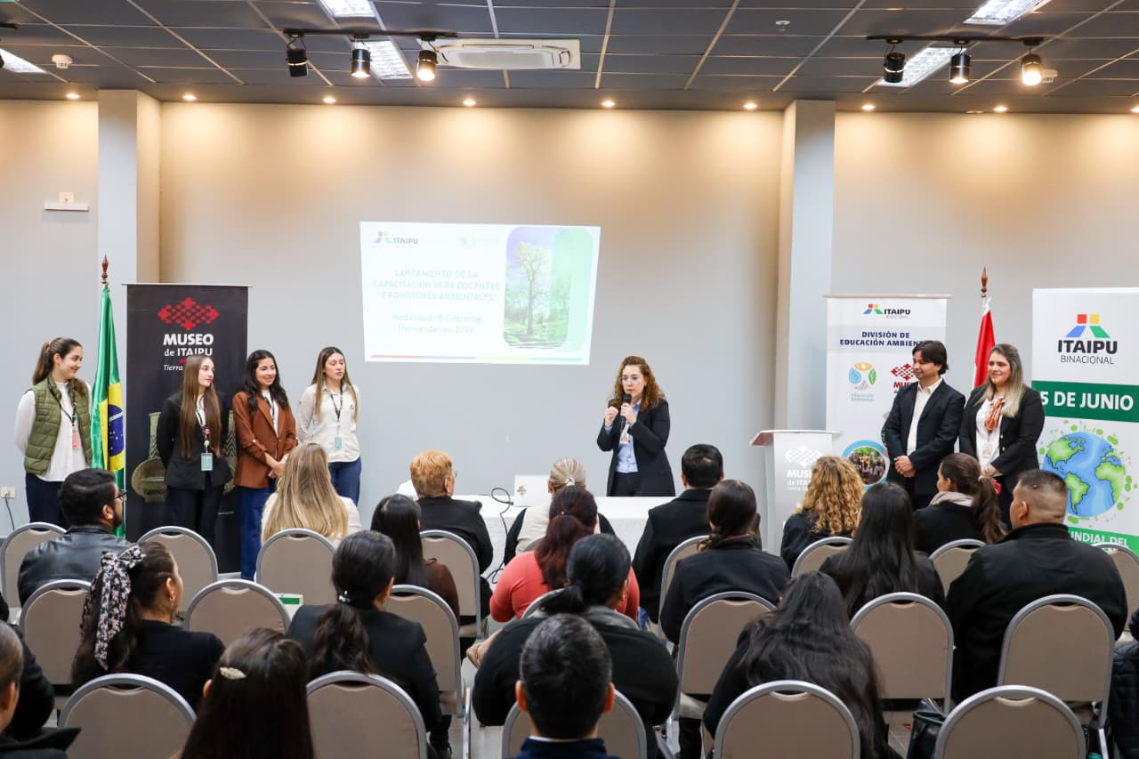 ITAIPU lanza cursos para docentes sobre el cuidado del medio ambiente con enfoque sostenible