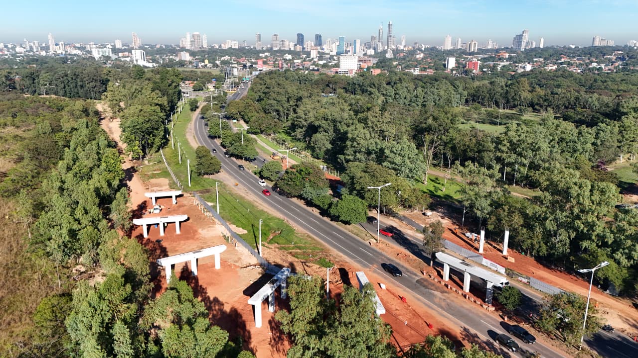 Viaducto del Corredor Vial Las Residentas, financiado por ITAIPU, va cobrando forma