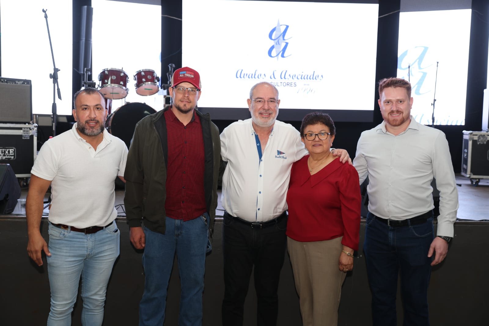 Director general de ITAIPU participó en la tradicional fiesta del agricultor de Santa Rosa del Monday