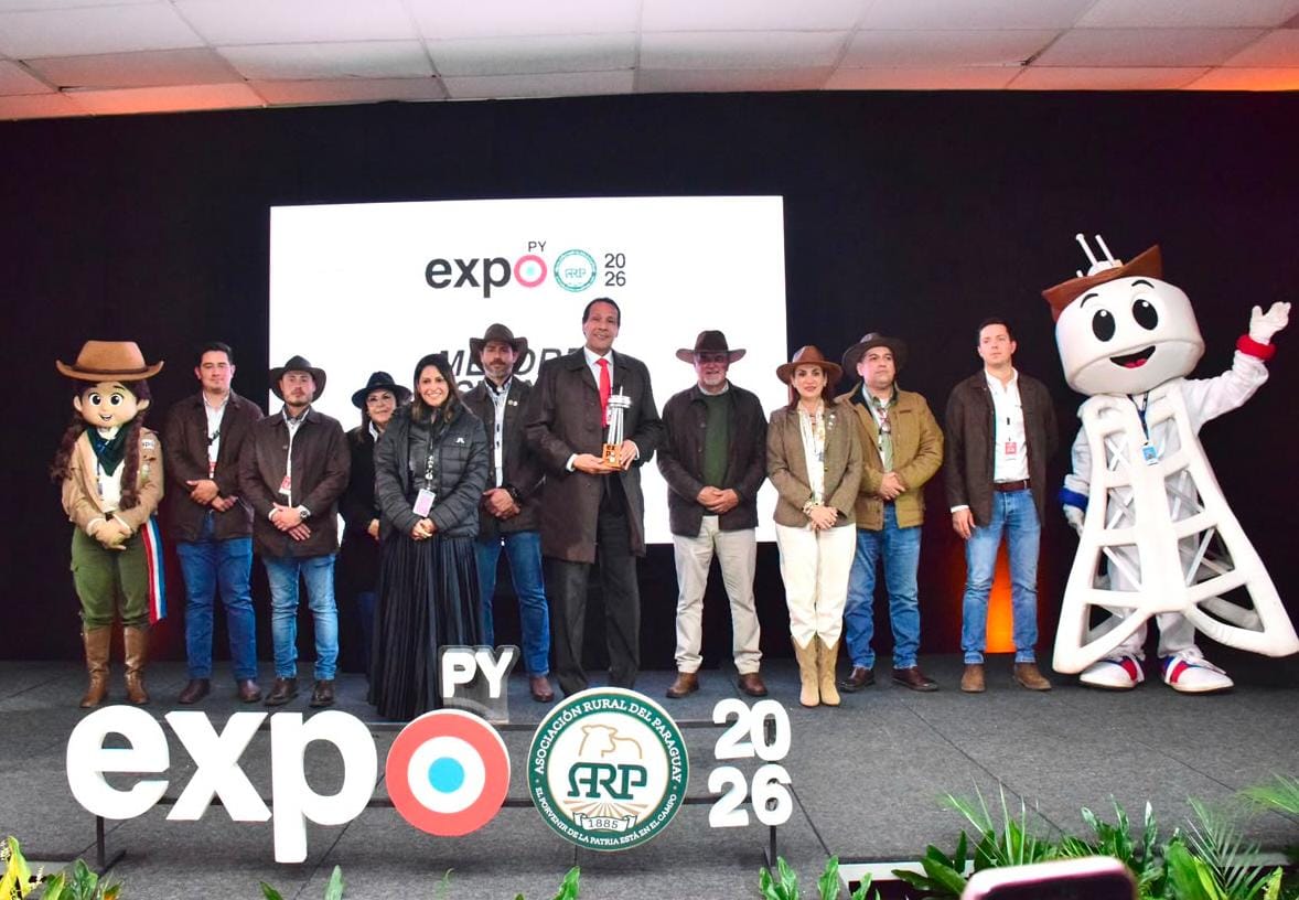 Organizadores de la Expo Paraguay 2026 entregaron el premio “Mejor Stand” a ITAIPU