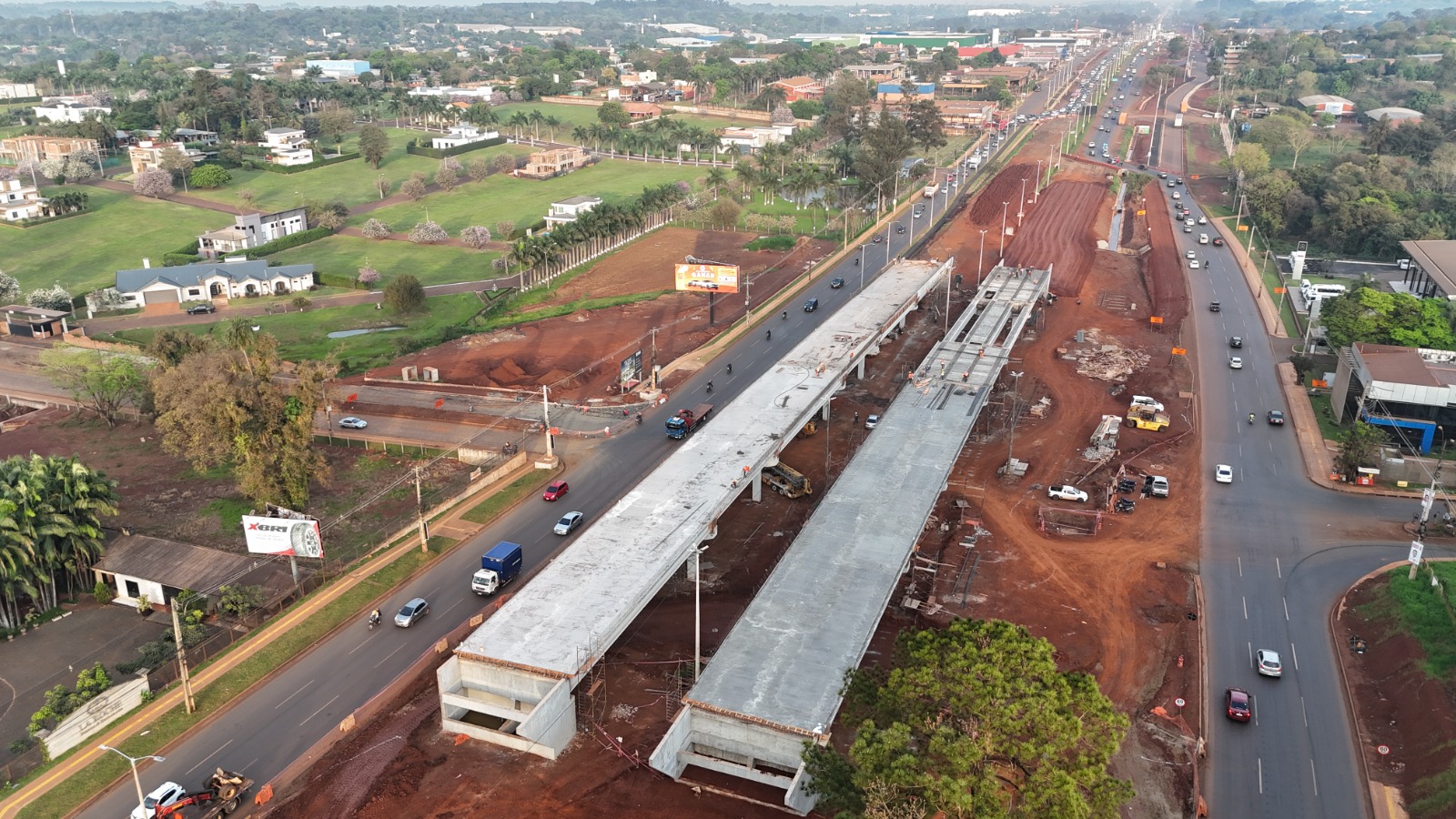 Un 57 % de avance registra la construcción del viaducto del Km 10 de CDE, financiado por ITAIPU