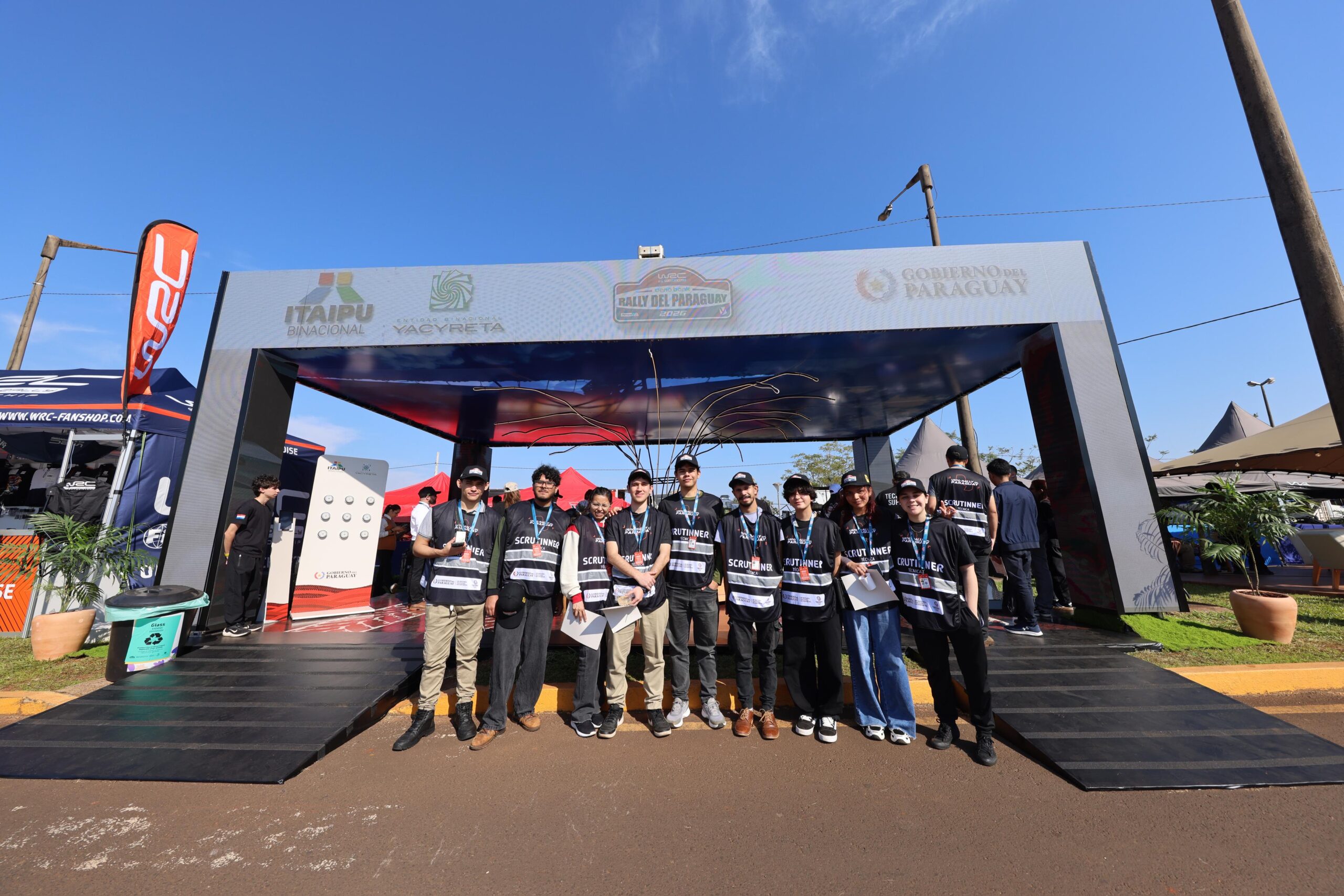 ITAIPU vuelve a marcar presencia en una nueva edición del mejor rally del mundo que se corre en Paraguay