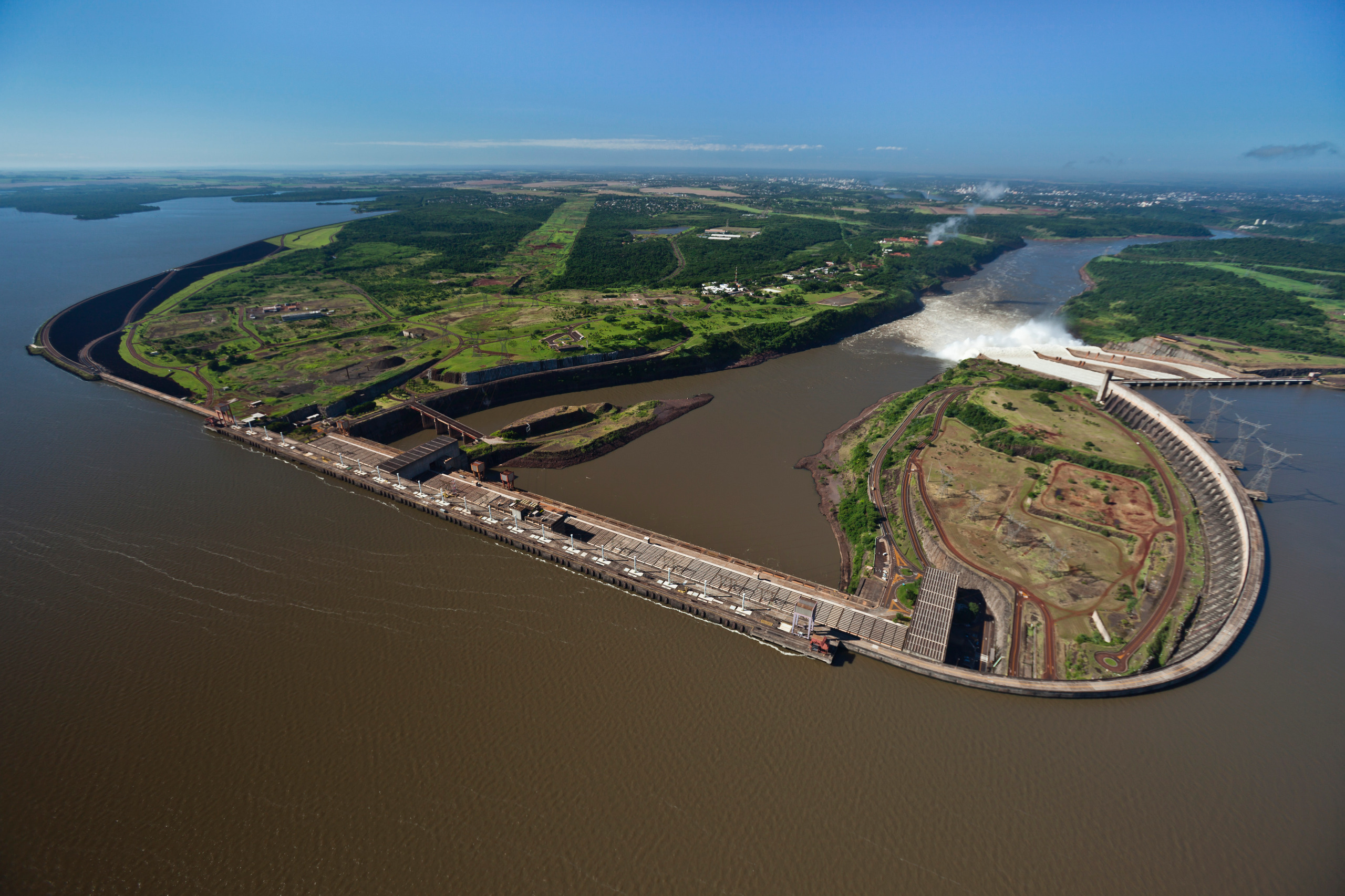 Estado paraguayo recibió USD 310 millones de ITAIPU hasta agosto por Anexo C
