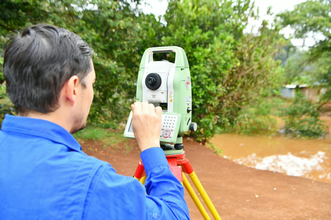 ITAIPU alerta sobre posibles inundaciones en zona baja de Ciudad del Este por crecida del río Paraná