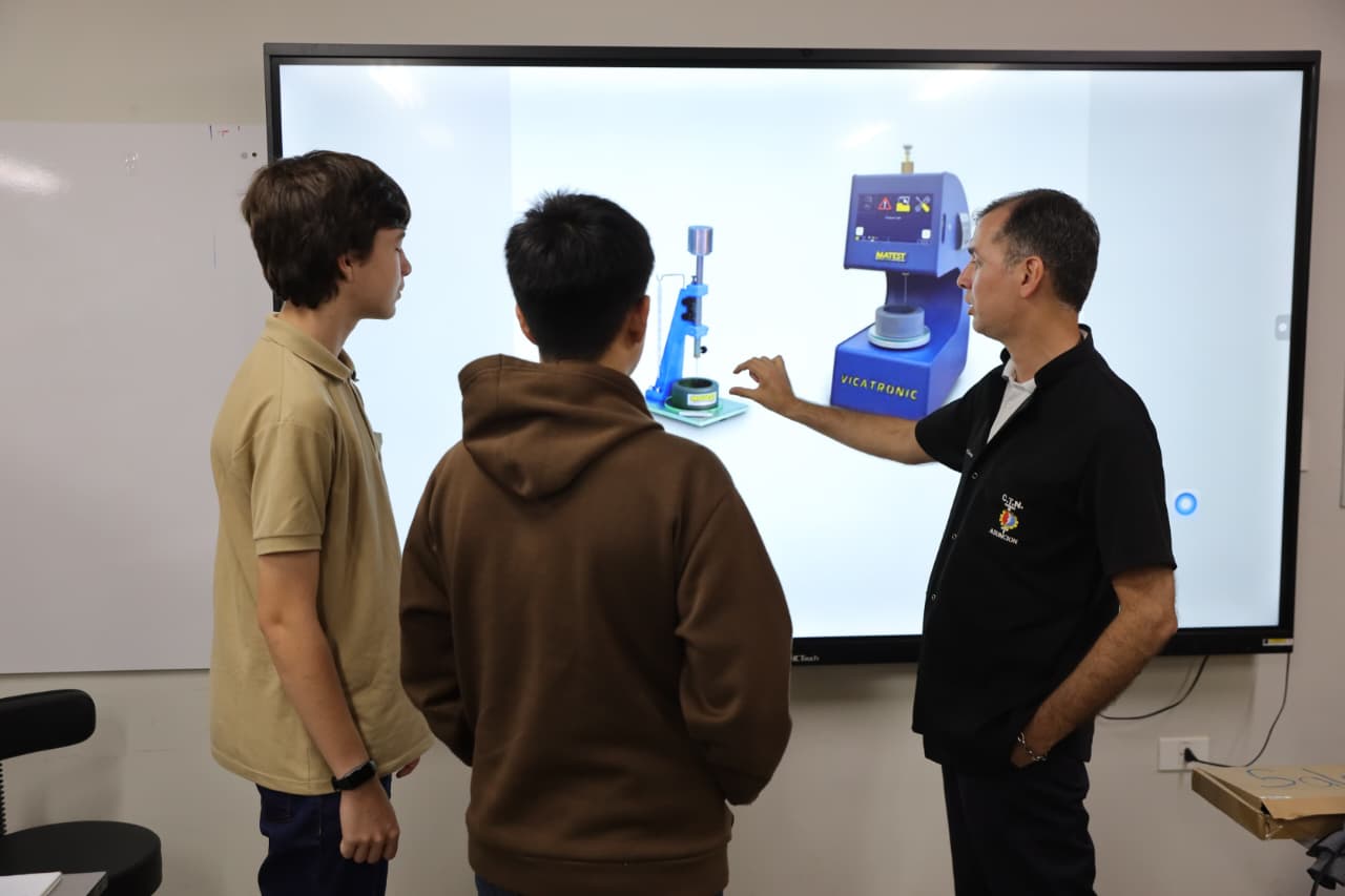 Laboratorios y talleres renovados por ITAIPU fortalecen la formación de estudiantes del Colegio Técnico Nacional
